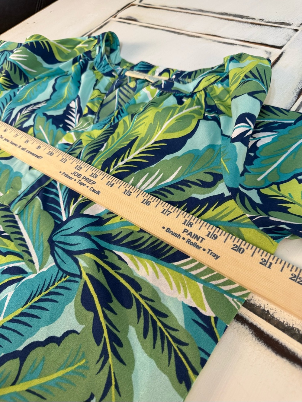 Caribbean Joe Island Supply Co. size Large tropical long-sleeve blouse, - Picture 10 of 12